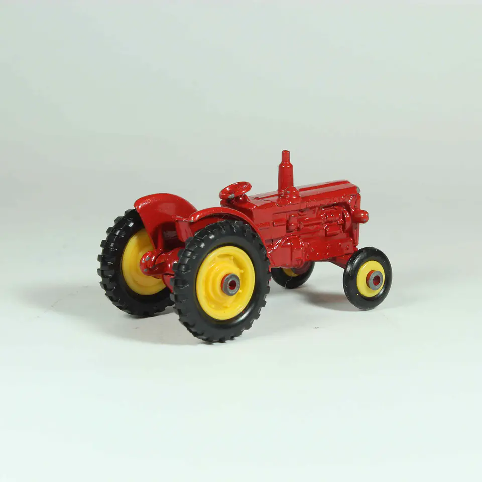 Corgi Juniors BM Volco Tractor Gt. Britain — foto 3 de 4