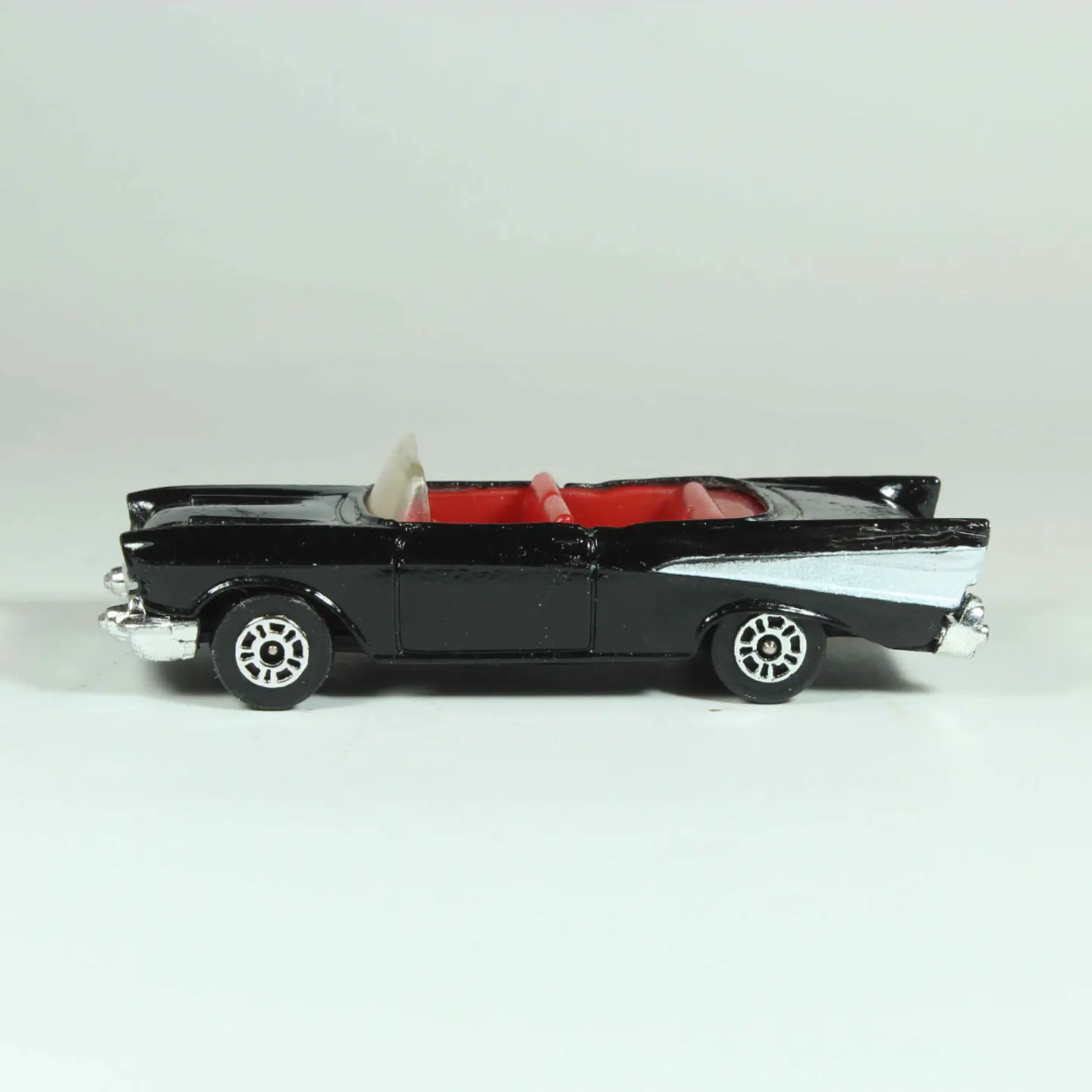 Corgi 57 Chevy Singapore — foto 2 de 4