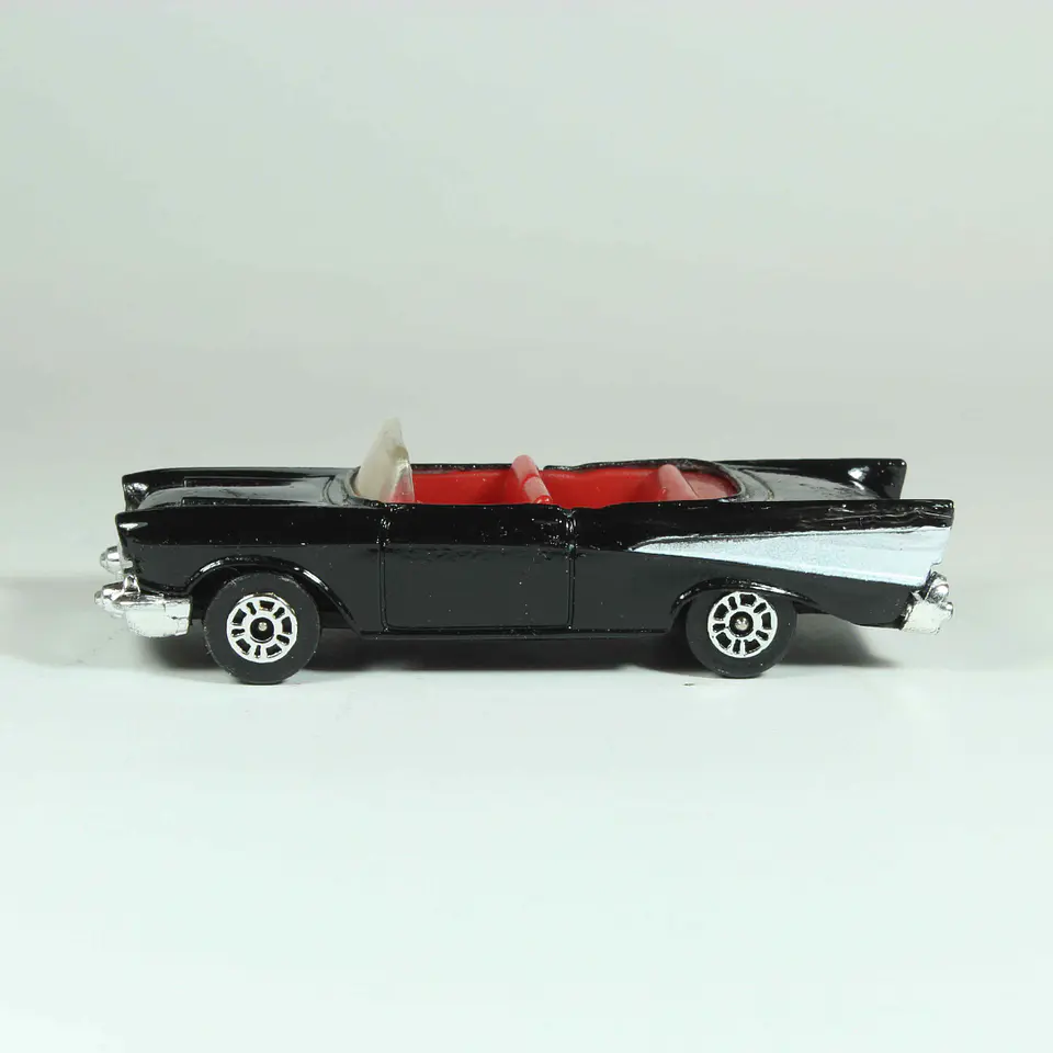 Corgi 57 Chevy Singapore — foto 2 de 4