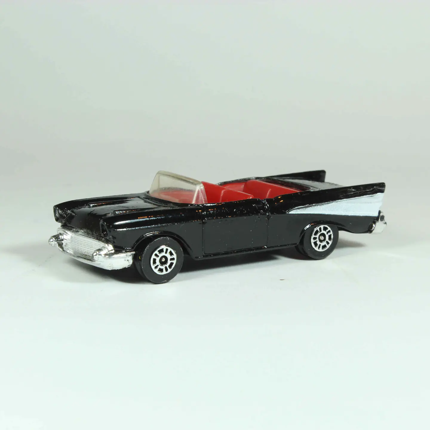 Corgi 57 Chevy Singapore — foto 1 de 4