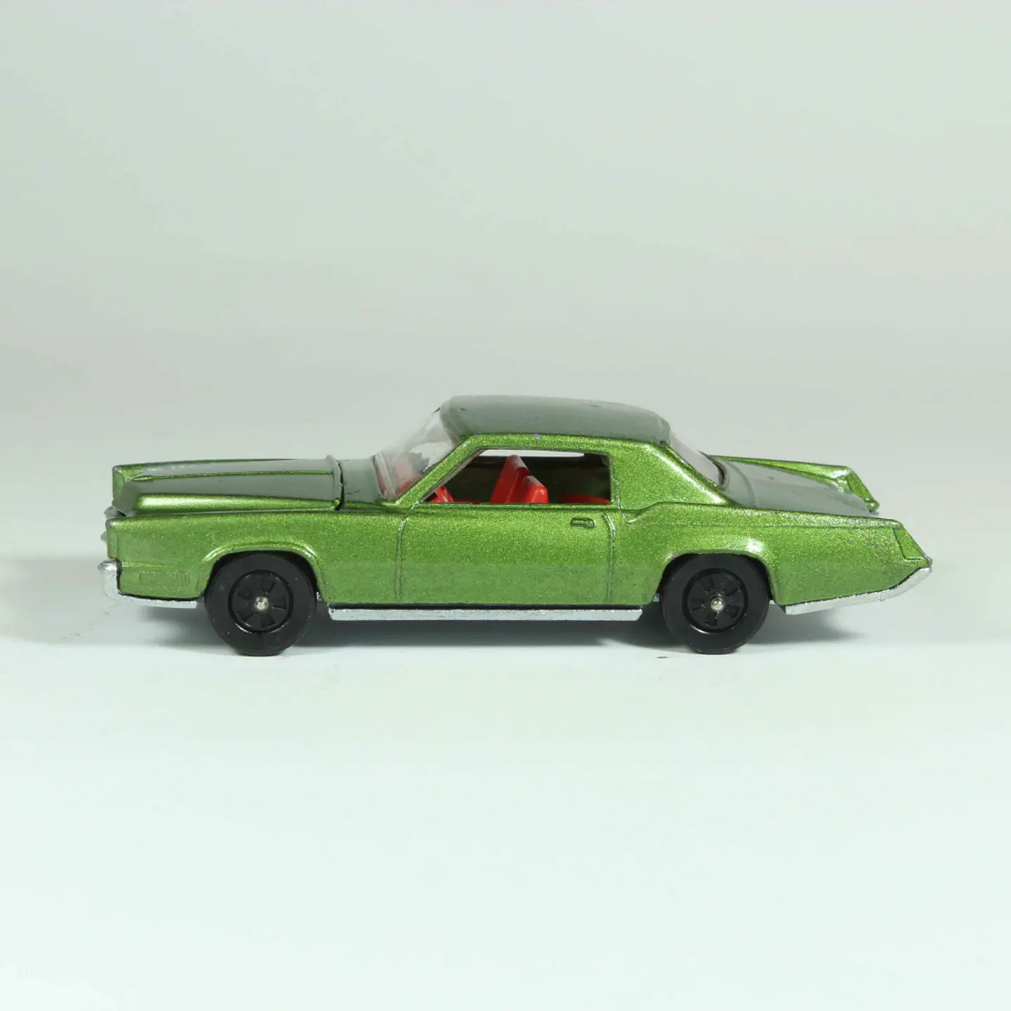 Corgi Juniors Cadillac Eldorado Gt. Britain — foto 2 de 4