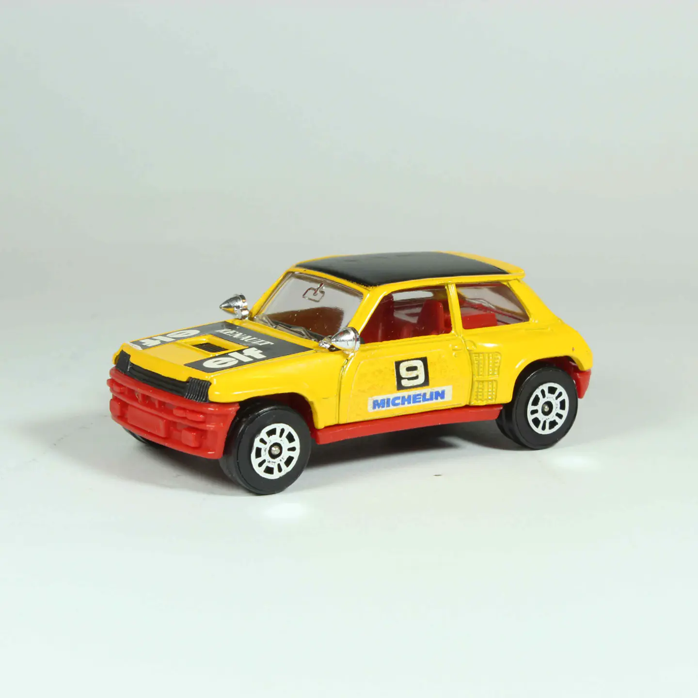 Corgi Renault 5 Turbo Gt. Britain — foto 1 de 4