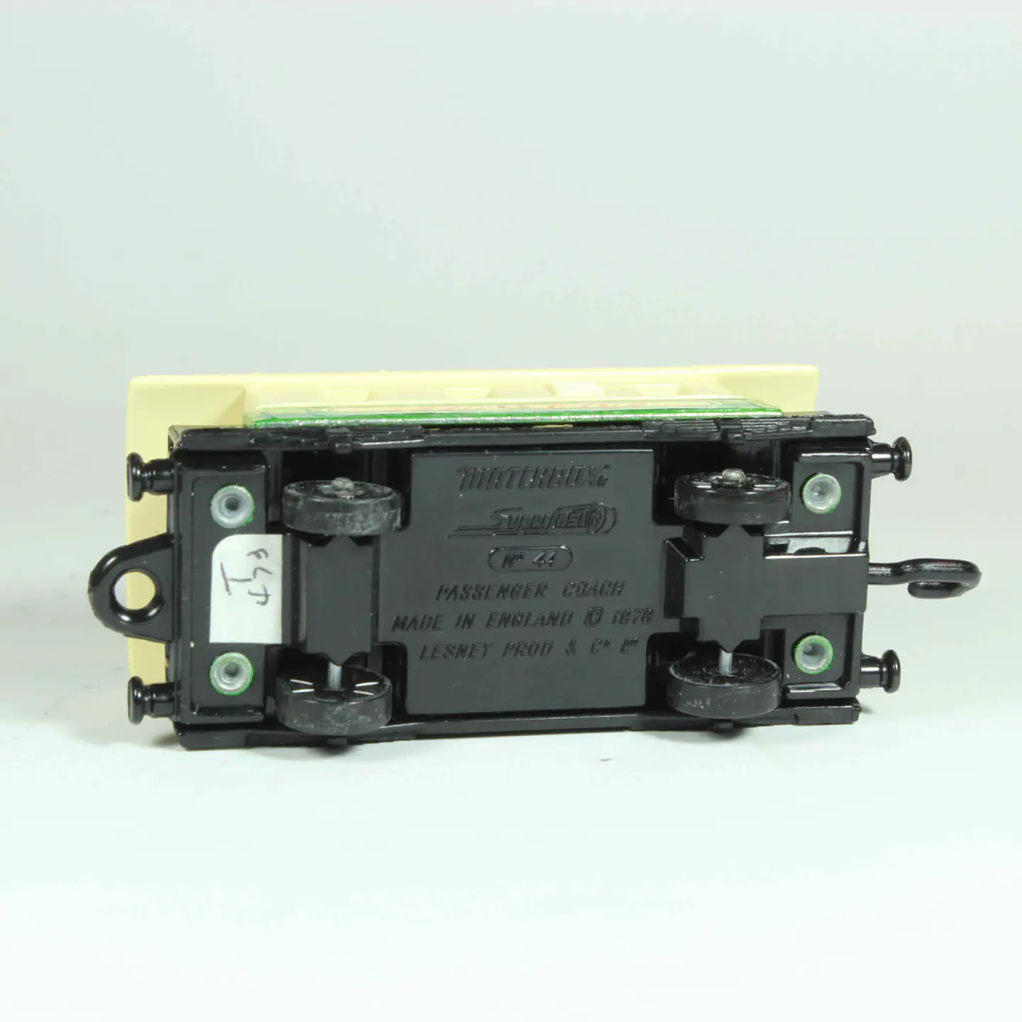 Matchbox Superfast N° 44 Passenger Coach England — foto 4 de 4