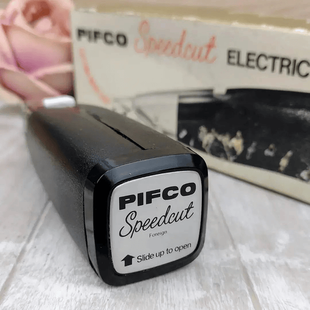 Tijeras Electricas Japonésas Pifco, años 70.