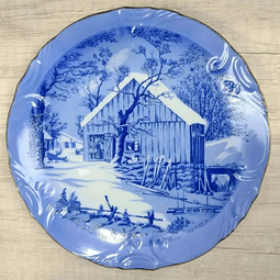 Plato de Porcelana "La Antigua Granja en Invierno", años 60.