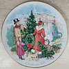 Plato de Colección "Llevar la Navidad a Casa", año 1990.