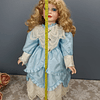 Muñeca de Porcelana (XL)+ Pedestal, años 80.