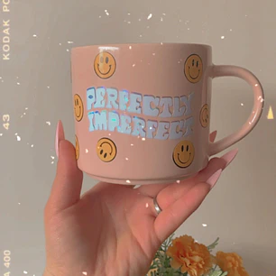 Perfectly Imperfect - Smile pink 