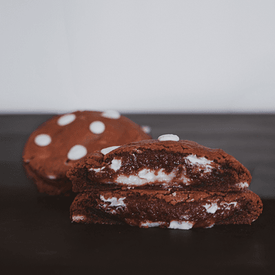 New York Cokies Red Velvet con núcleo de queso crema