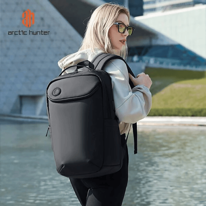 Arctic Hunter B00555 5