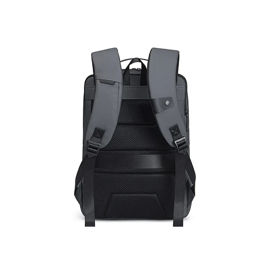 Arctic Hunter B00574 2