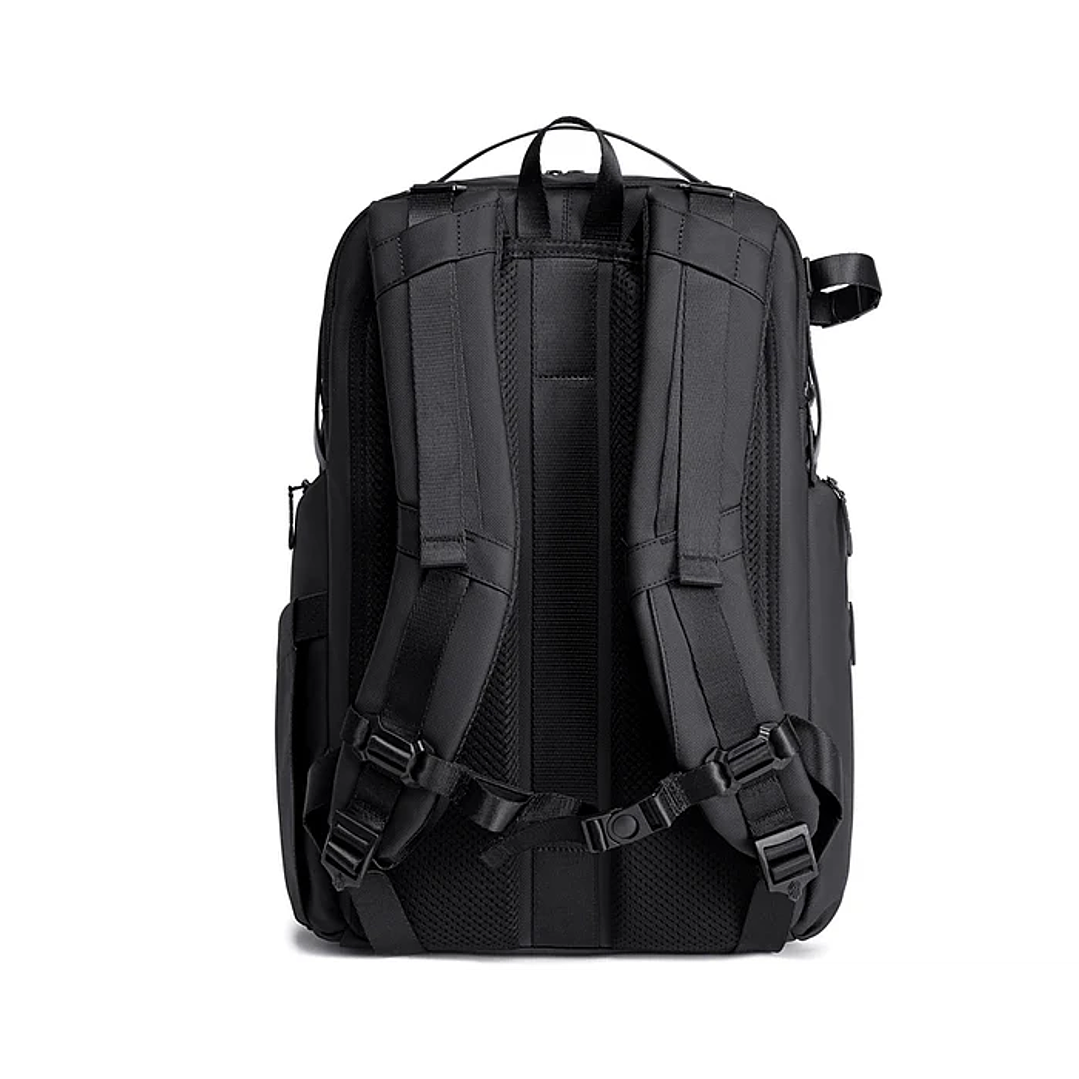 Arctic Hunter B00575 7