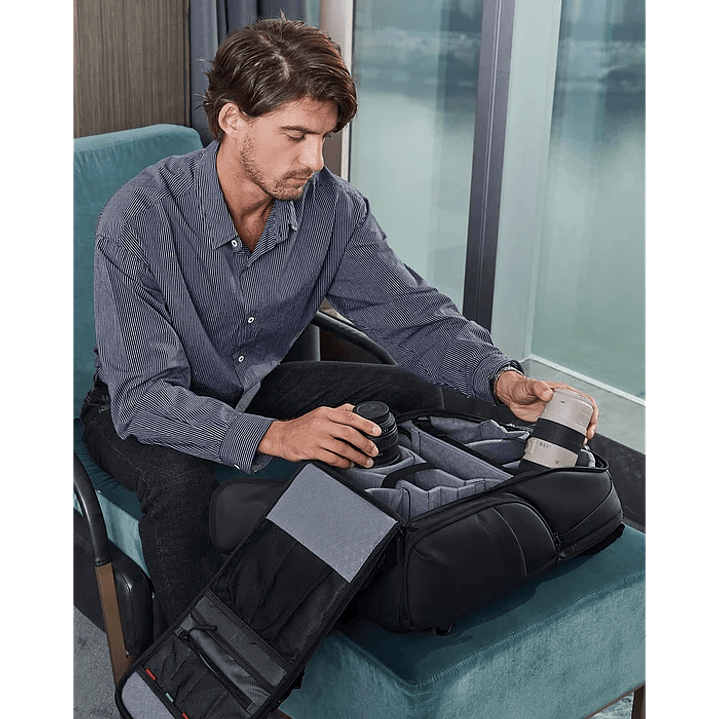 Arctic Hunter B00575 19