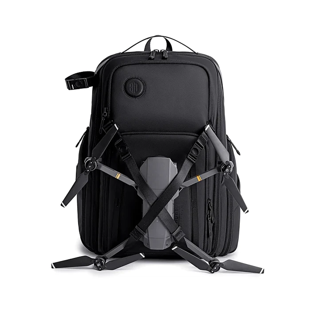 Arctic Hunter B00575 1