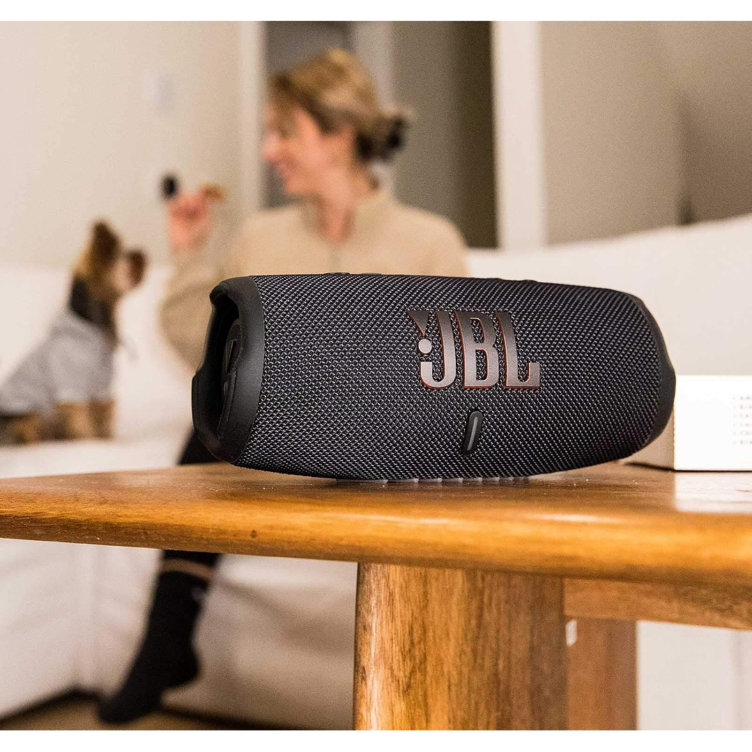 JBL Charge 5  6