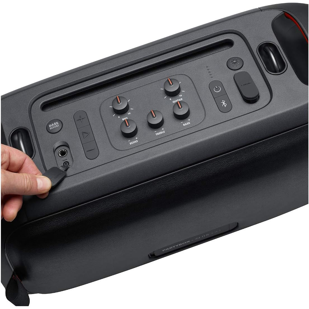 JBL PartyBox On The Go com Microfone 6