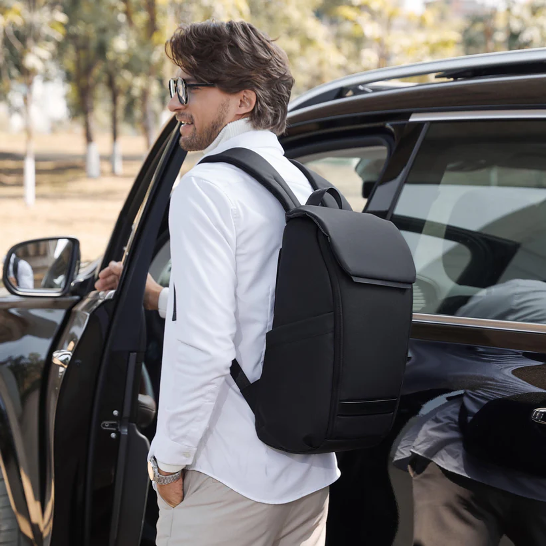 Arctic Hunter B00559 3