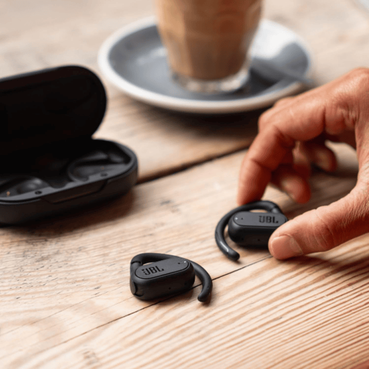 JBL Soundgear Sense 5