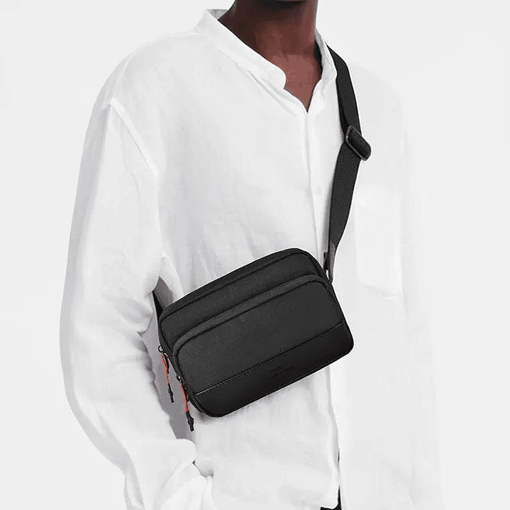 WIWU Essen 2-in-1 Crossbody Waist Bag 5