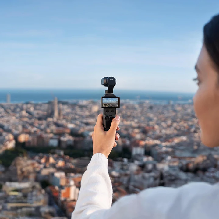 DJI Osmo Pocket 4 Creator Combo 7