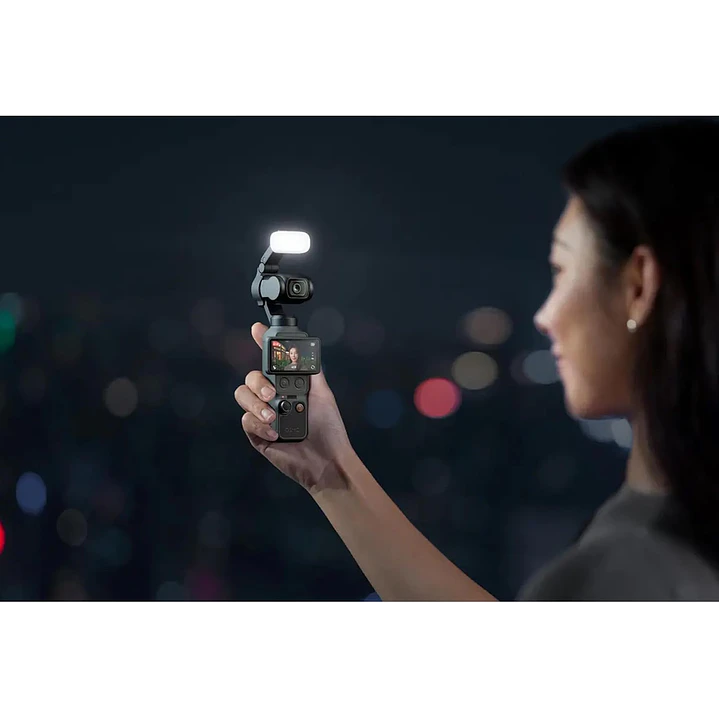 DJI Osmo Pocket 4 Creator Combo 8