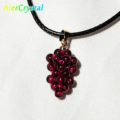 1PC Natural Material Crystal Garnet Grape Pendant Women's Necklace Reiki Healing Decoration Crystals Delicate Raw Stone Jewelry