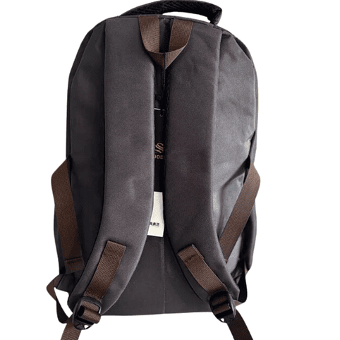 Mochila Trekking + Compartimiento Notebook  4