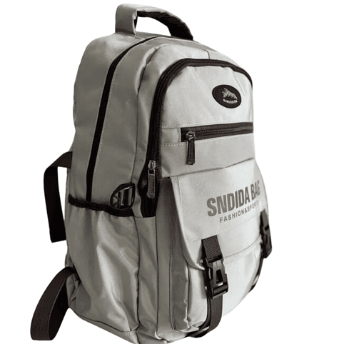 Mochila Trekking + Compartimiento Notebook  11