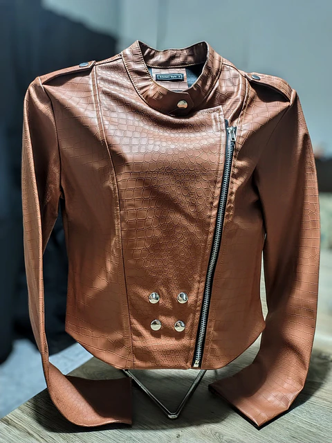 Campera corta 