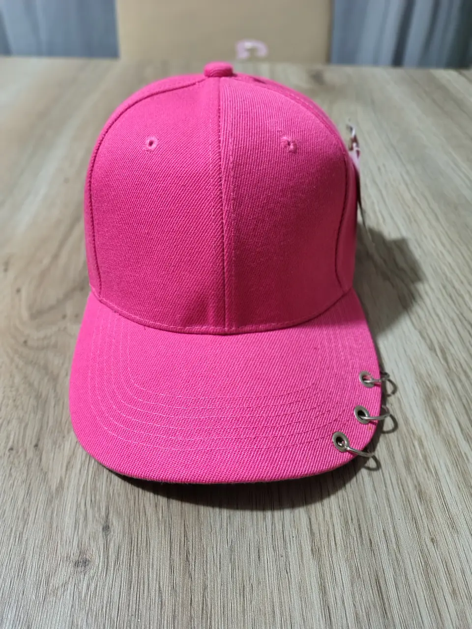 Gorra con argollas. 1
