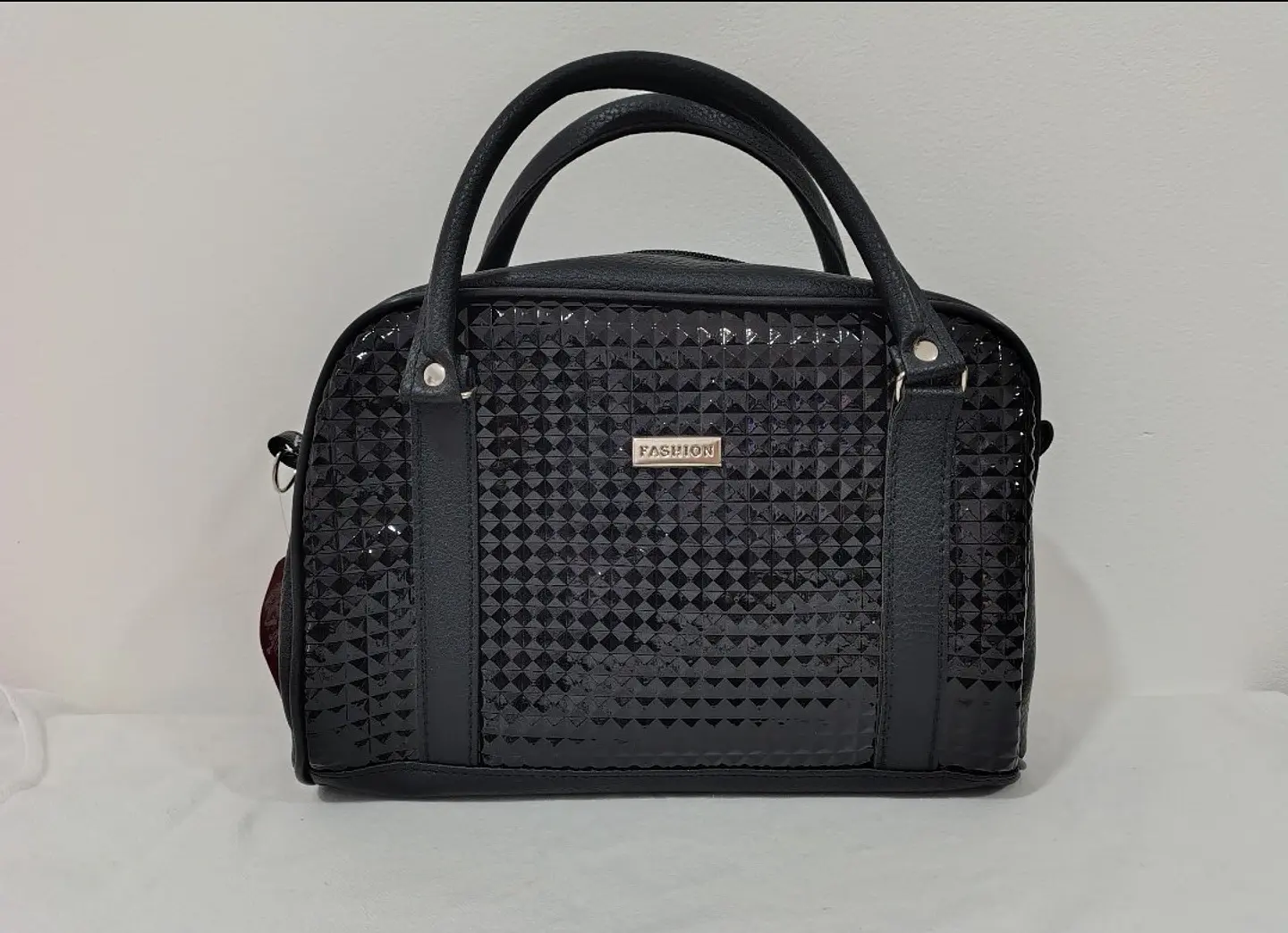Cartera charol  1