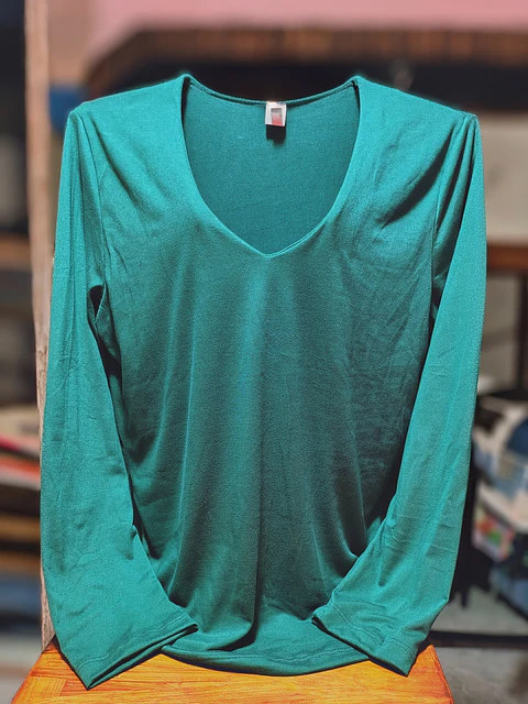 Blusa cuello en V