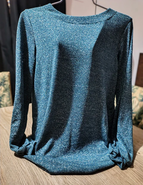 Remera con brillos