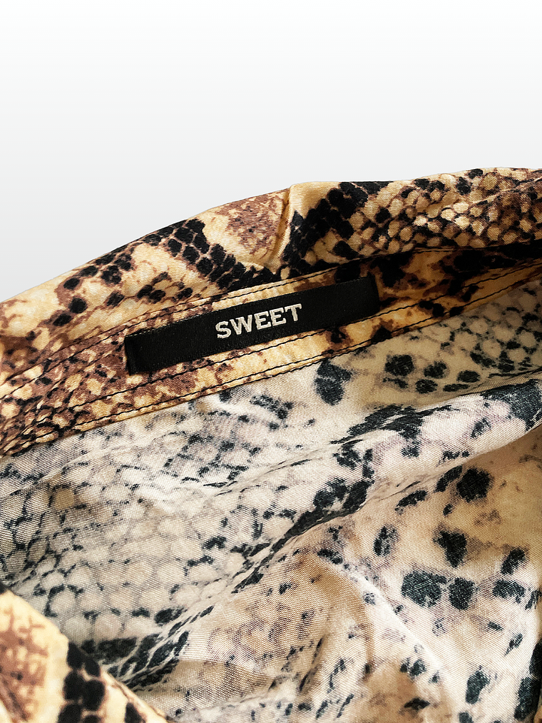 Vintage Camisa Reptil (M) 4