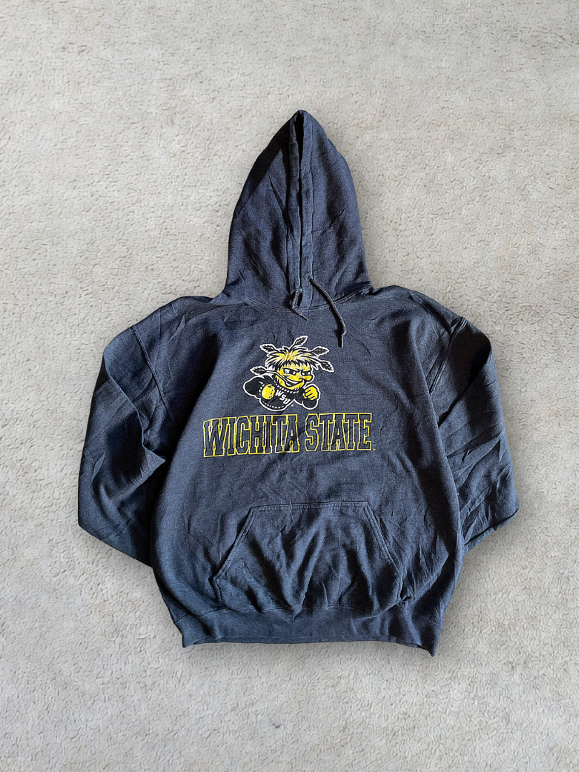 Wichita State Hoodie Bee (L) 1