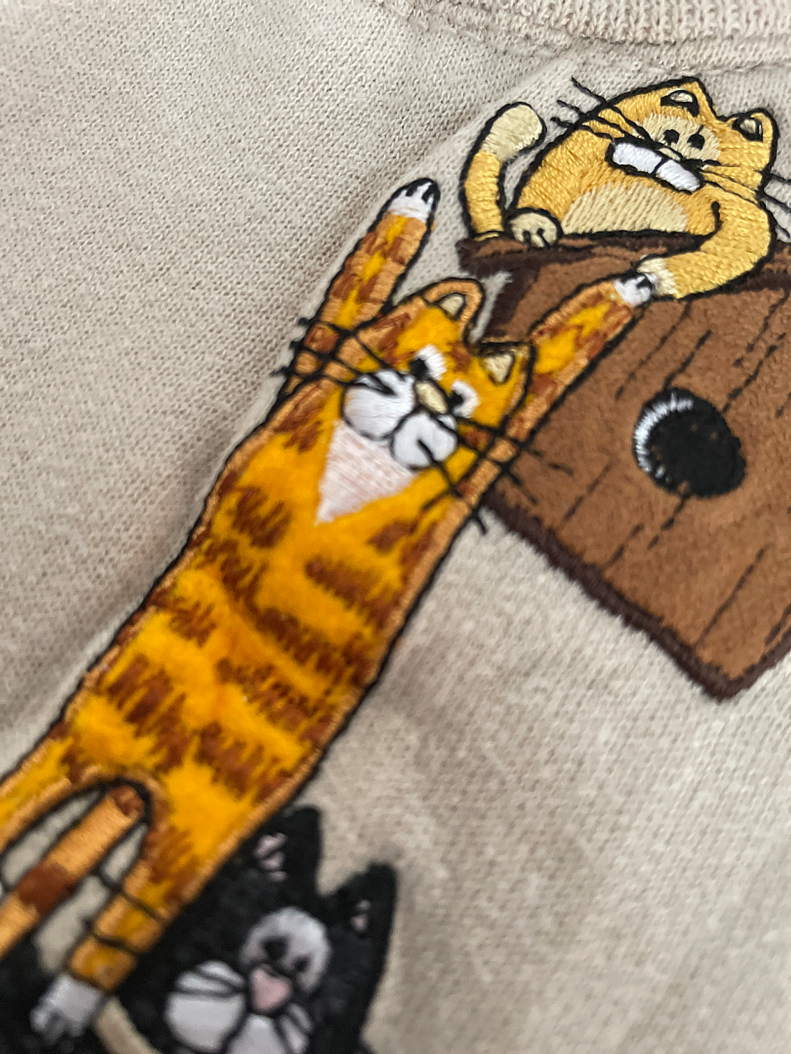 Sudadera Gatitos Bordado (L) 2