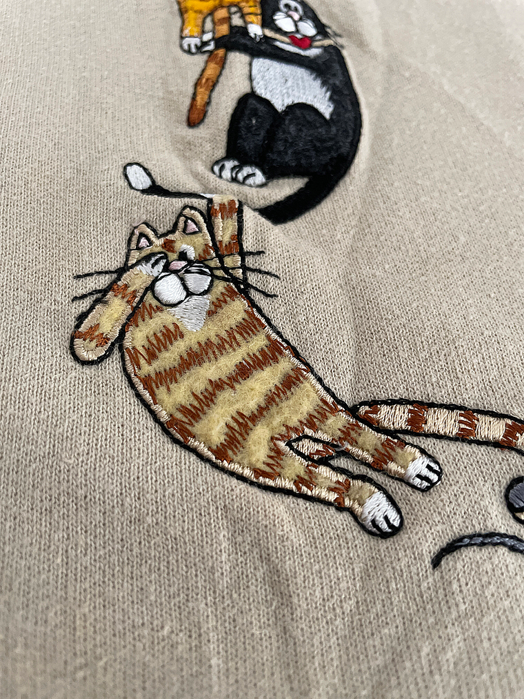 Sudadera Gatitos Bordado (L) 3