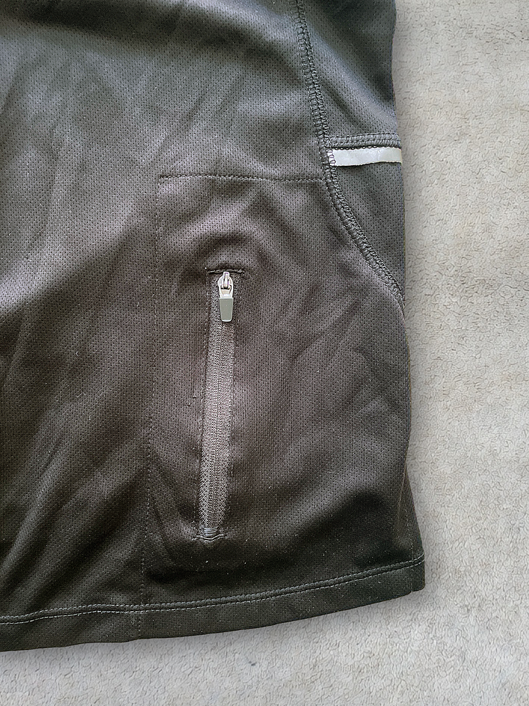 Camiseta Deportiva Mujer Bolsillo Trasero (L) 2