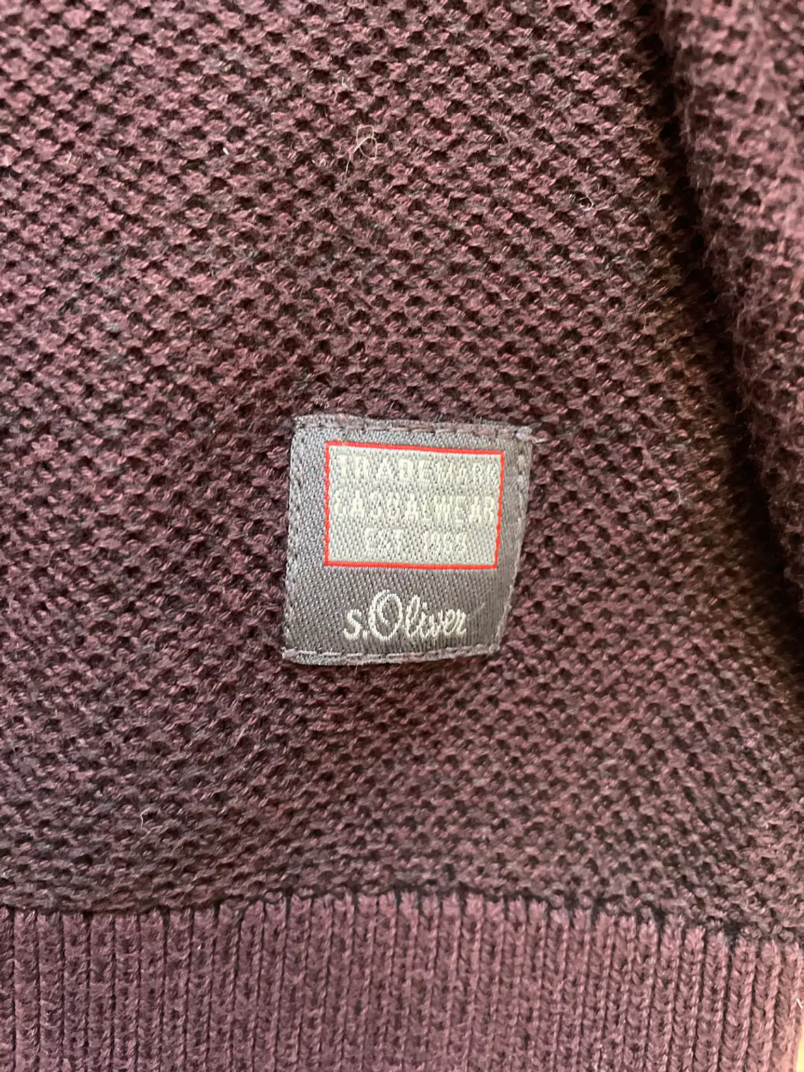 Jersei Burdeos S. Oliver (L) 3