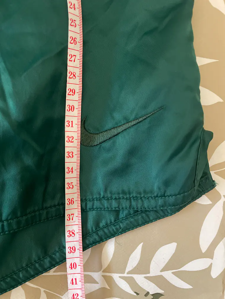 Short Nike M Verde Logo Bordado Vintage 90s Shiny Boxer Style 4