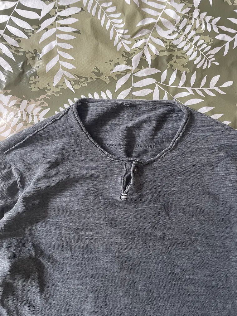 Camiseta Transit Lujo Italia Cuello Mao Hippie Avant-Garde Raw 2