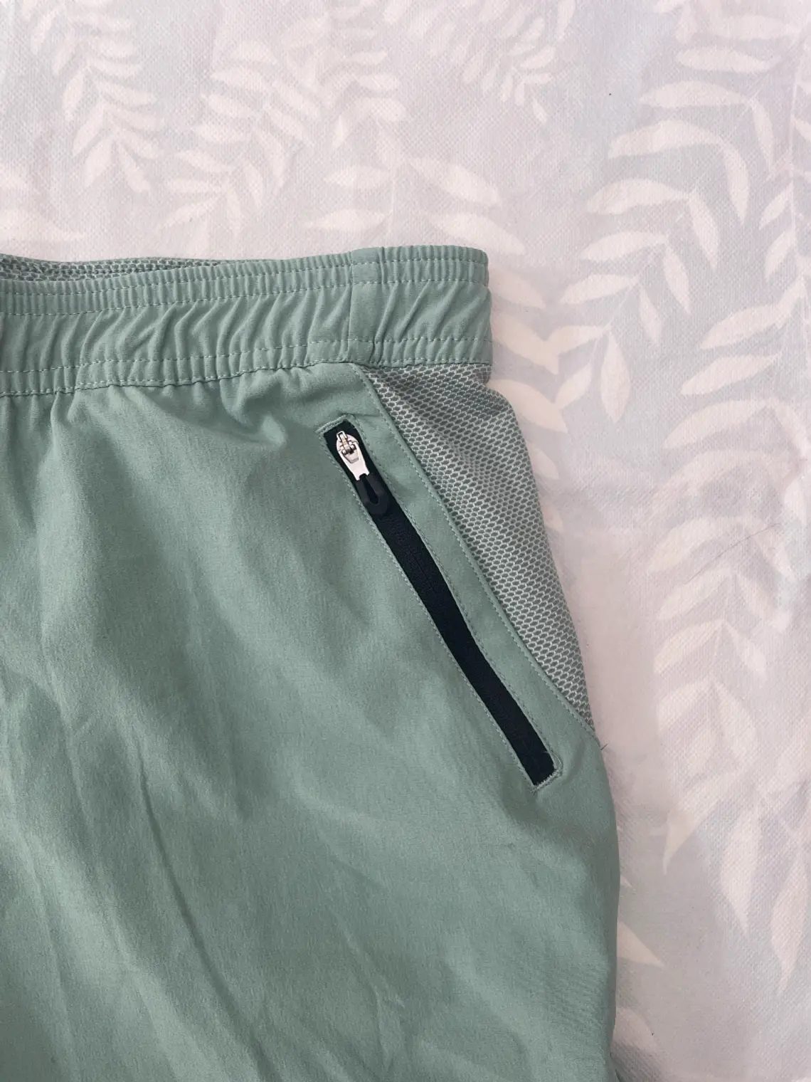 Short Decathlon S/M Turquesa Running Deporte Bolsillos Cierre 2