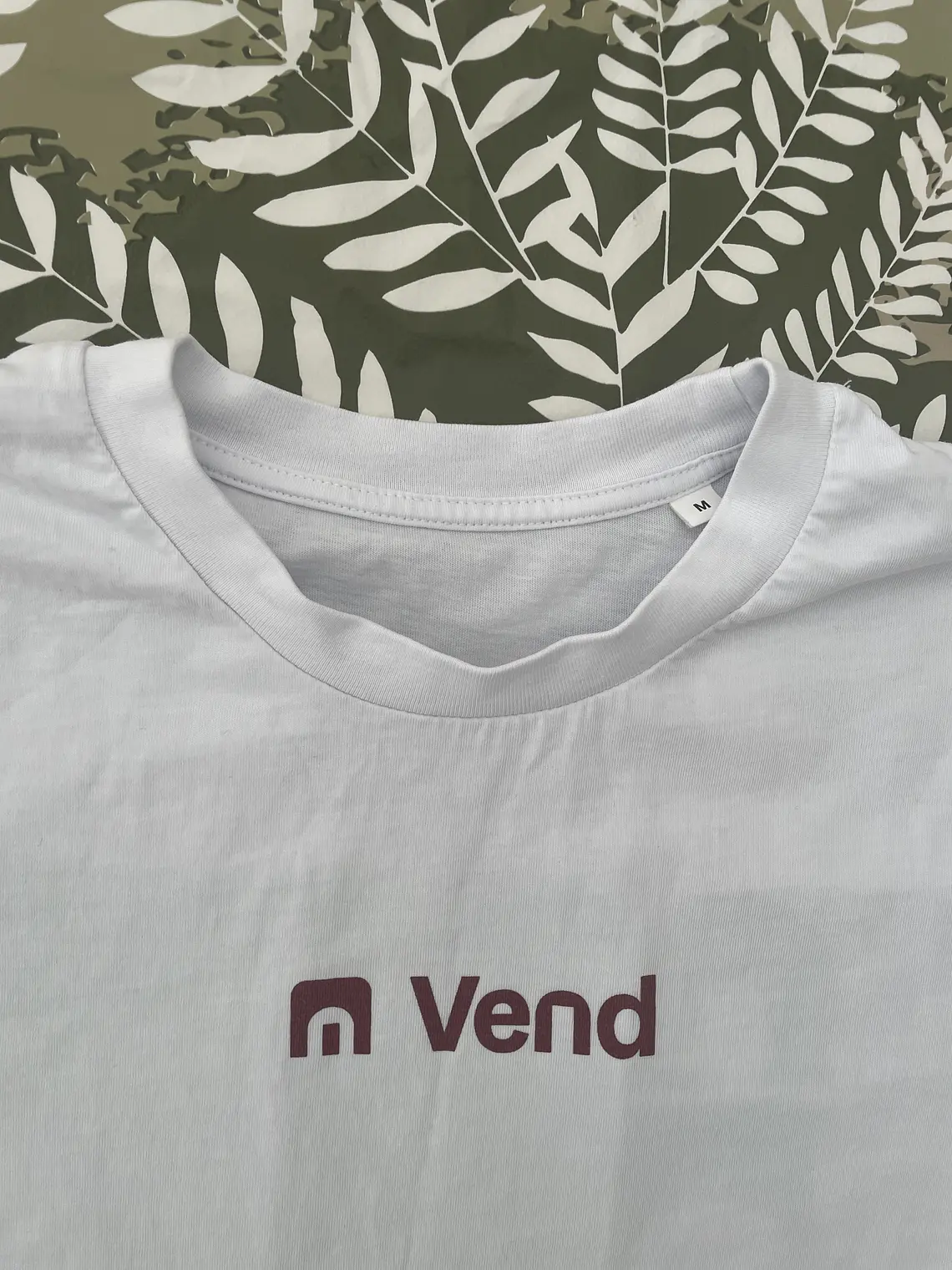 Camiseta Blanca Vend M Diseño Gráfico Verde Modern Streetwear 3