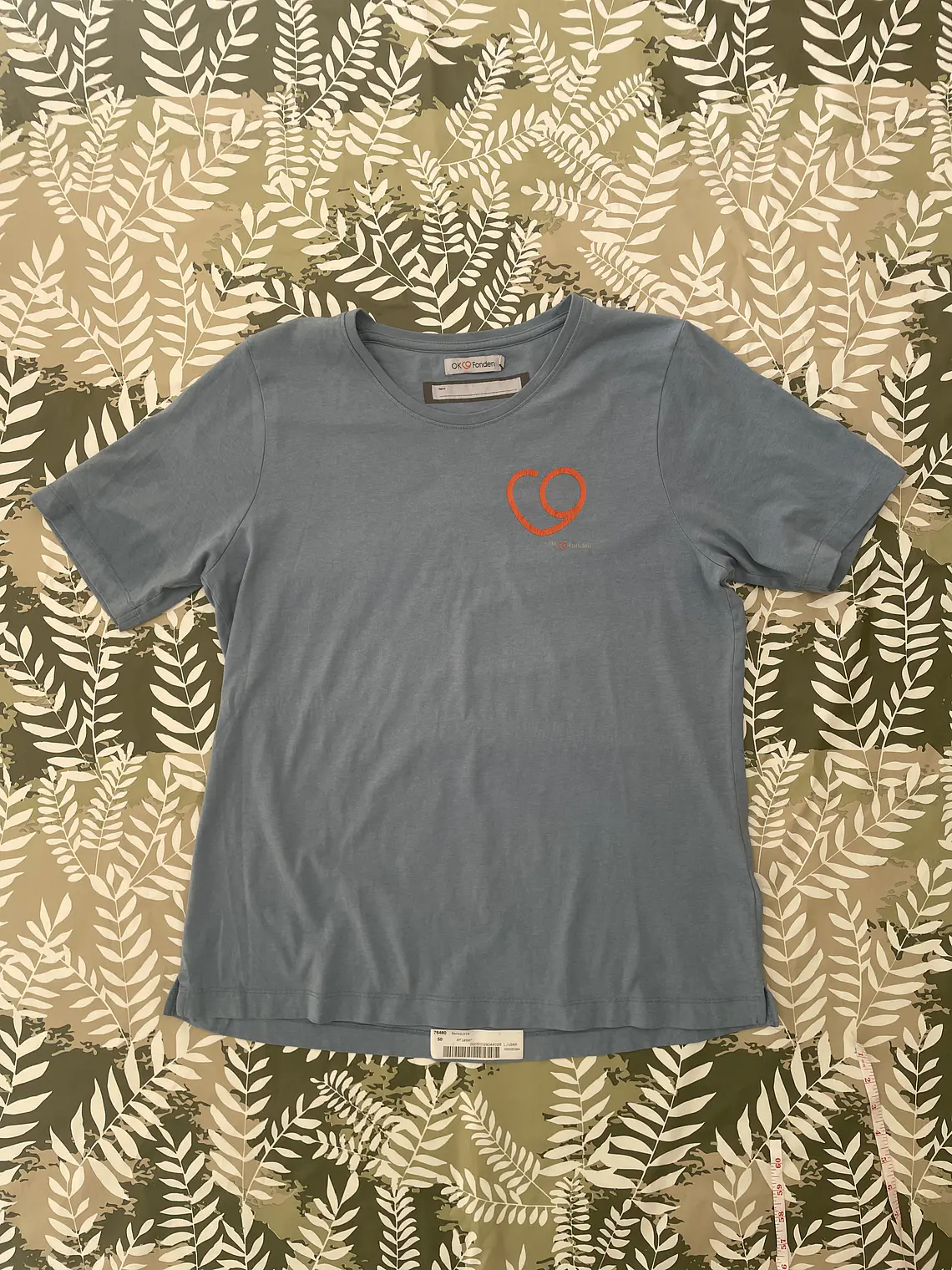 Camiseta Celeste L OK Fonden Dinamarca Barcode Y2K Industrial 1