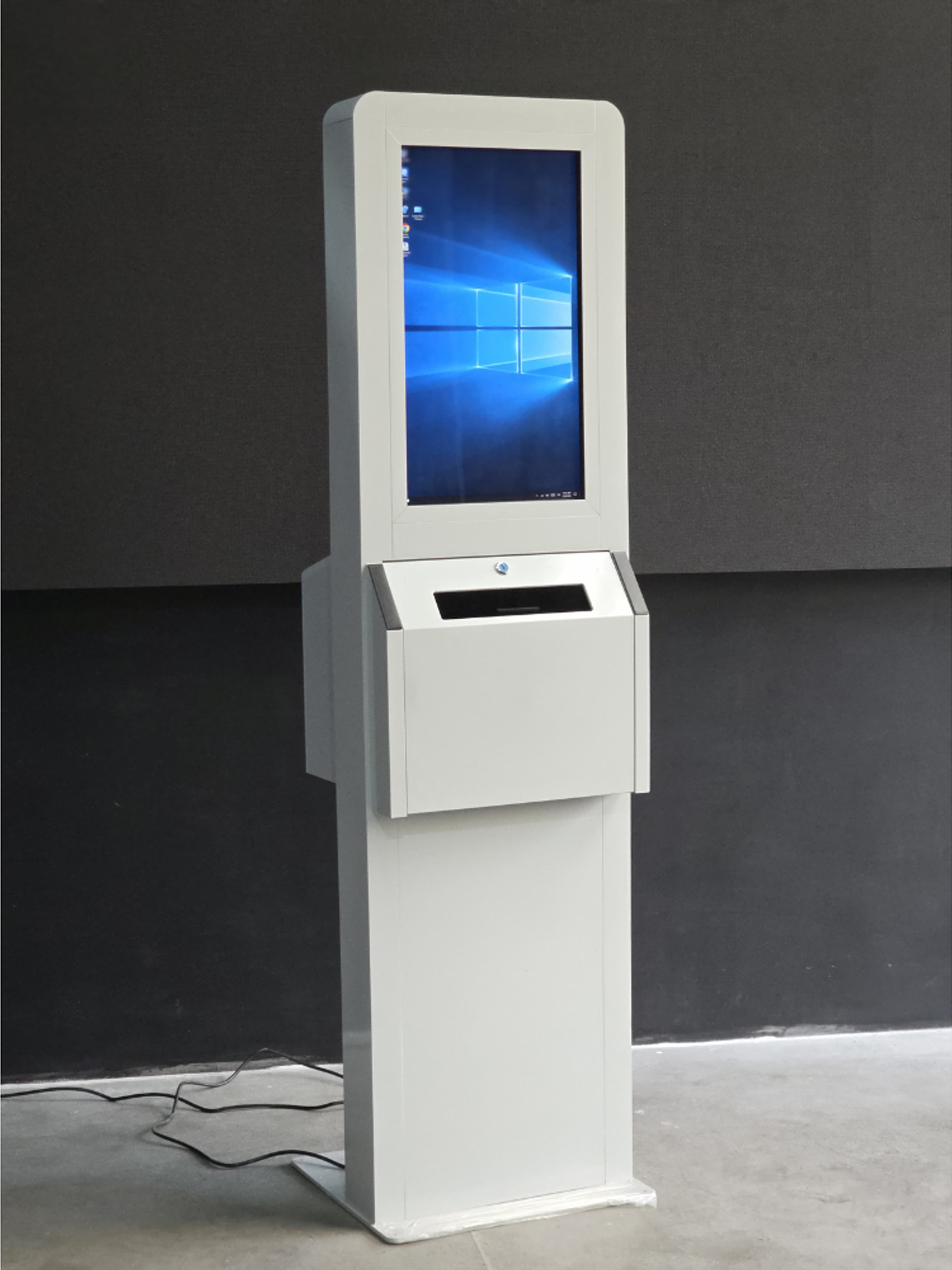 Tótem para Impresión de Documentos A4 | Pantalla Táctil 24” y PC Integrado 1