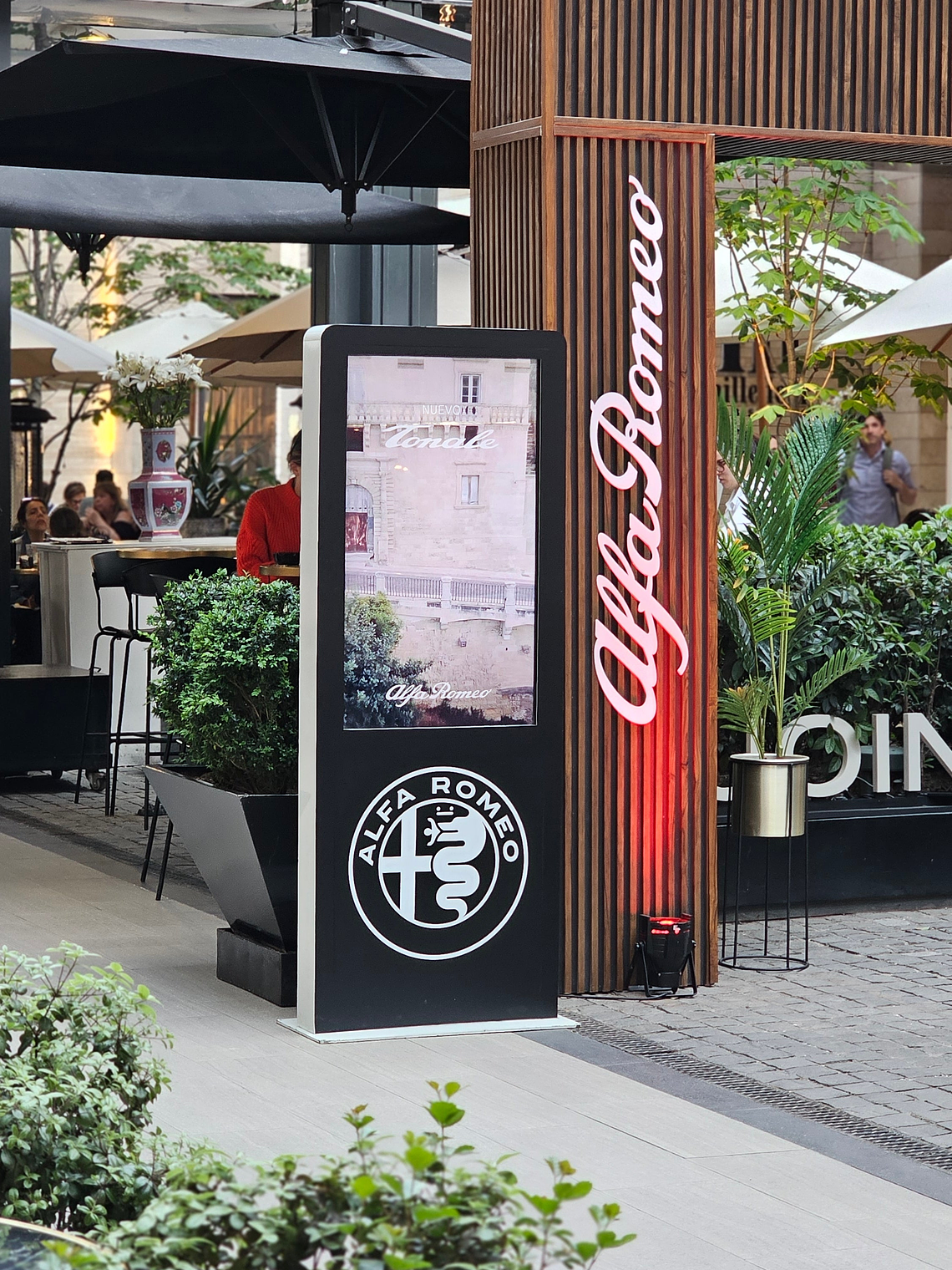 Tótem Interactivo 43