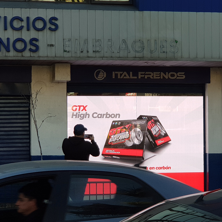 Pantalla LED P3.9 Outdoors IP65 – Gabinete 50x100 cm 5