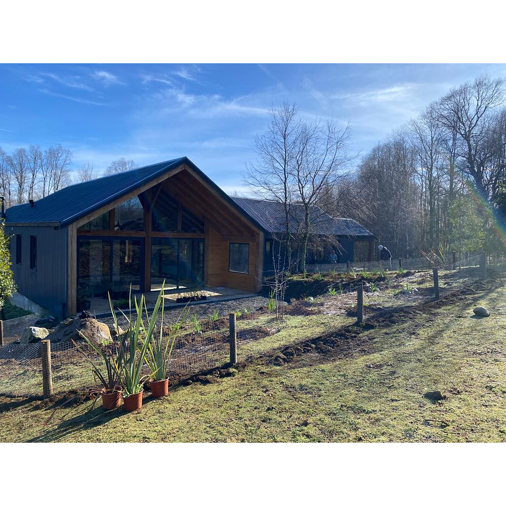HERMOSA CASA NUEVA PARQUE LOS GUINDOS - VILLARRICA 