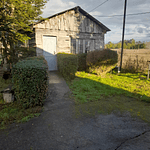 PARCELA CON CASA Y CABAÑA A ORILLA CARRETERA RUTA FREIRE A VILLARRICA SECTOR PUQUEREO