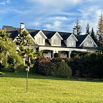 EXCLUSIVA CASA EN PARCELA – PISCINA- VISTA PANORAMICA LAGO VILLARRICA – SECTOR LOS RISCOS